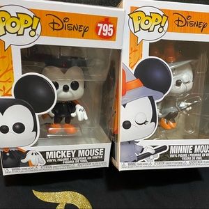 Mickey and Minnie Halloween funko